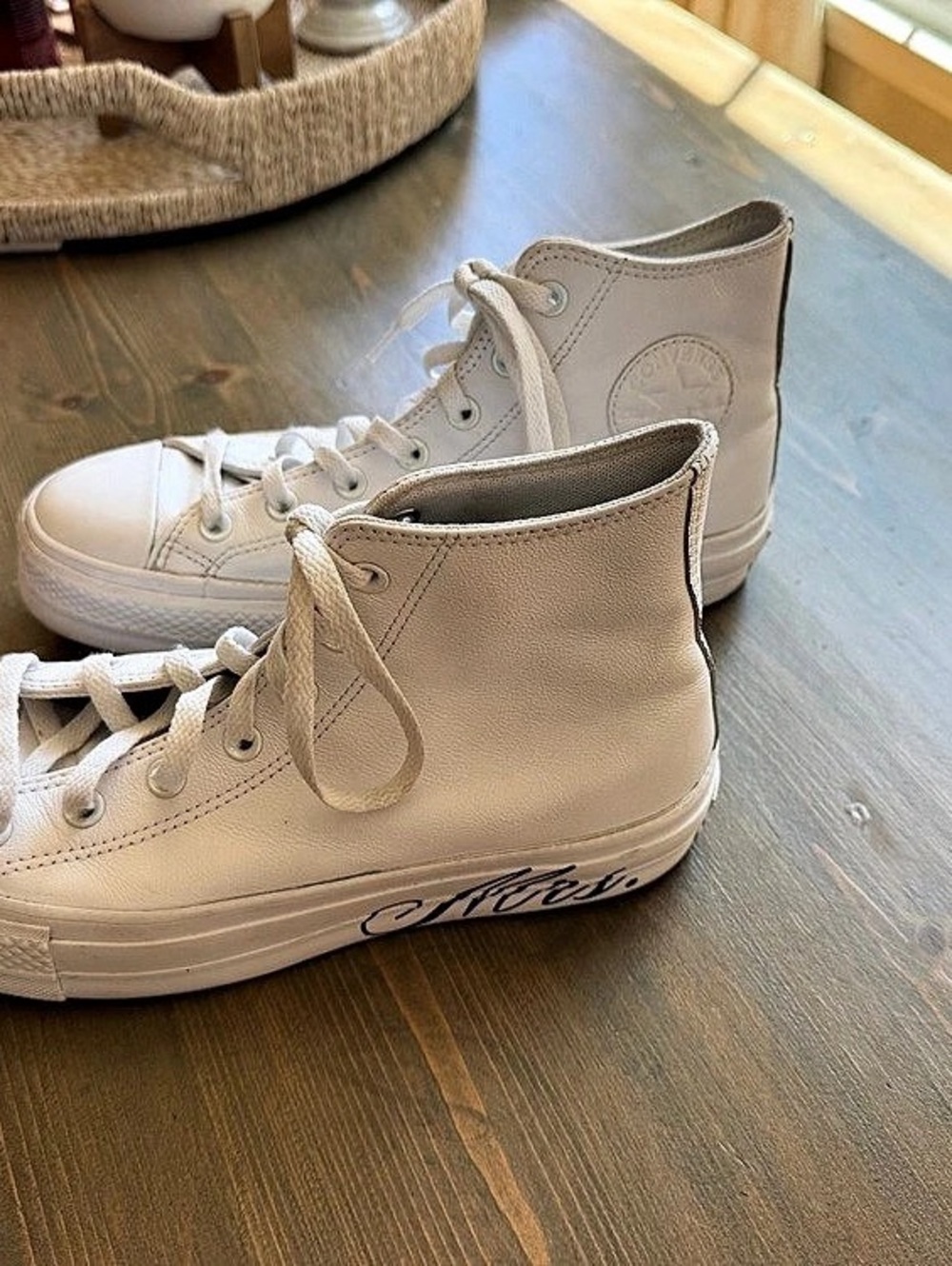 Converse Chuck Taylor All Star Lift Platform Leather High Top White US 9.5